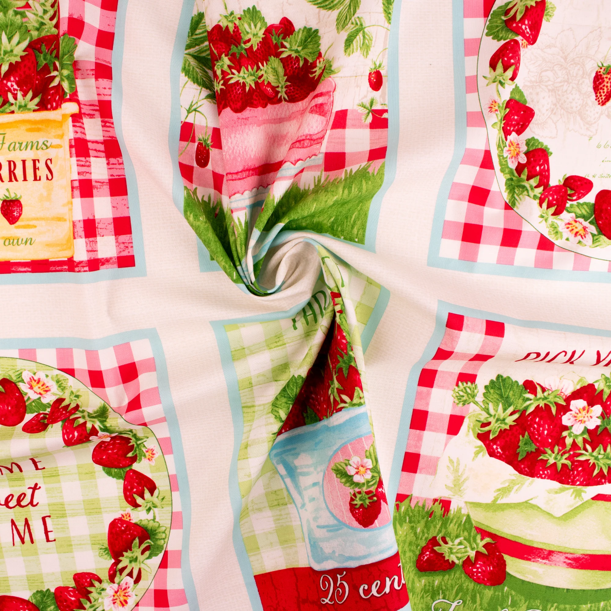 Henry Glass - Printed Cotton - BERRY BESTIES - 011 - Panel 24 x 44 in (61 x 112 cm) - Strawberry - Image 2